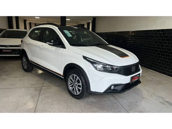 FIAT ARGO 1.3 FIREFLY FLEX TREKKING CVT